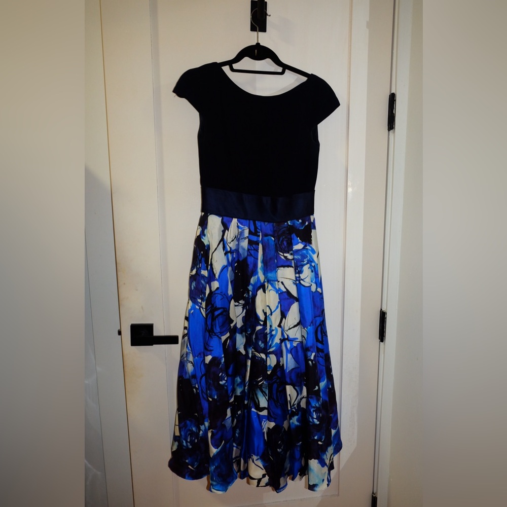 Elegant Theia Black and Blue Floral Dress